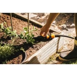 Fiskars Druppelslang - 15 Meter 6 Fiskars Druppelslang - 15 Meter -Tuindecoratie Winkel fiskars druppelslang 15 m 1622108720 1 600