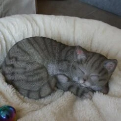 ESSCHERT DESIGN Kat Rustend - 3 Kleuren 9 ESSCHERT DESIGN Kat Rustend - 3 Kleuren -Tuindecoratie Winkel kat slapend rori 1519986681 2 600