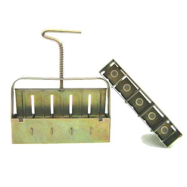 Gegalvaniseerde Pottenpers - 5 Potjes Van 38 Mm 3 Gegalvaniseerde Pottenpers - 5 Potjes Van 38 Mm